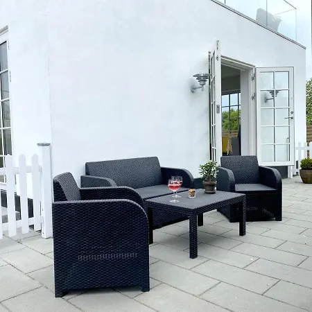 The Beach House Suite Karlslunde Exterior photo